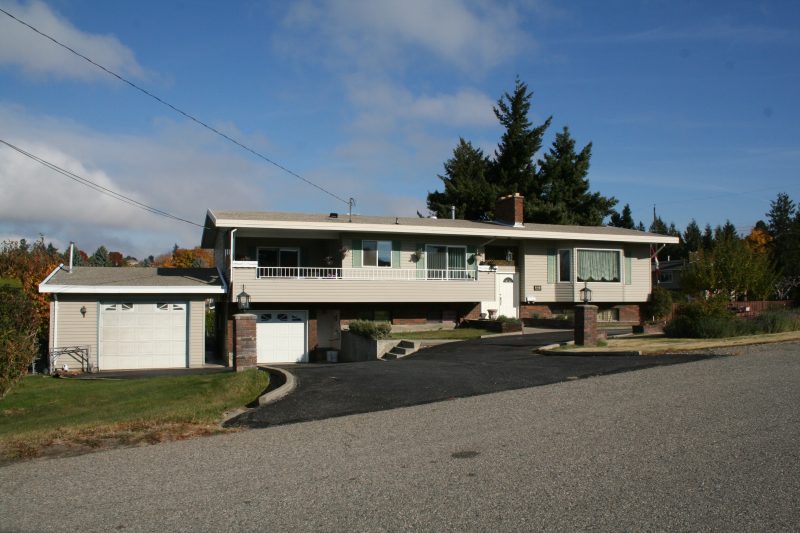 820 McCartney Road – West Kelowna 820 McCartney Road – West Kelowna