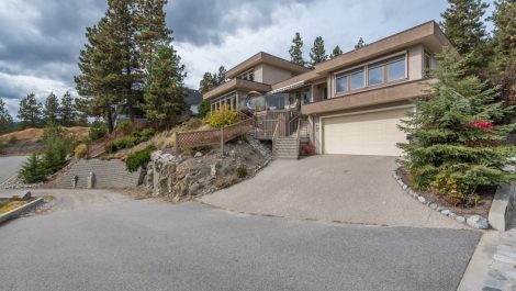 12808 McLarty Place – Summerland