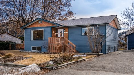 10919 Young Street – Summerland
