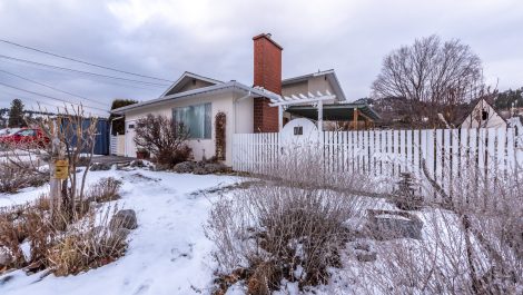 14314 Prairie Valley Rd – Summerland