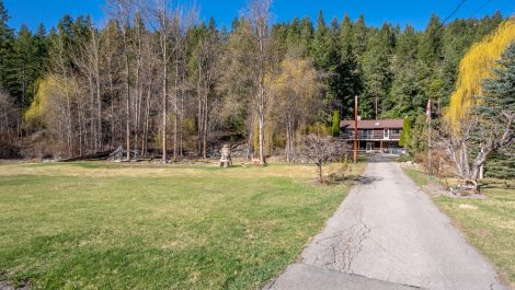 28000 Garnet Valley Road – Summerland