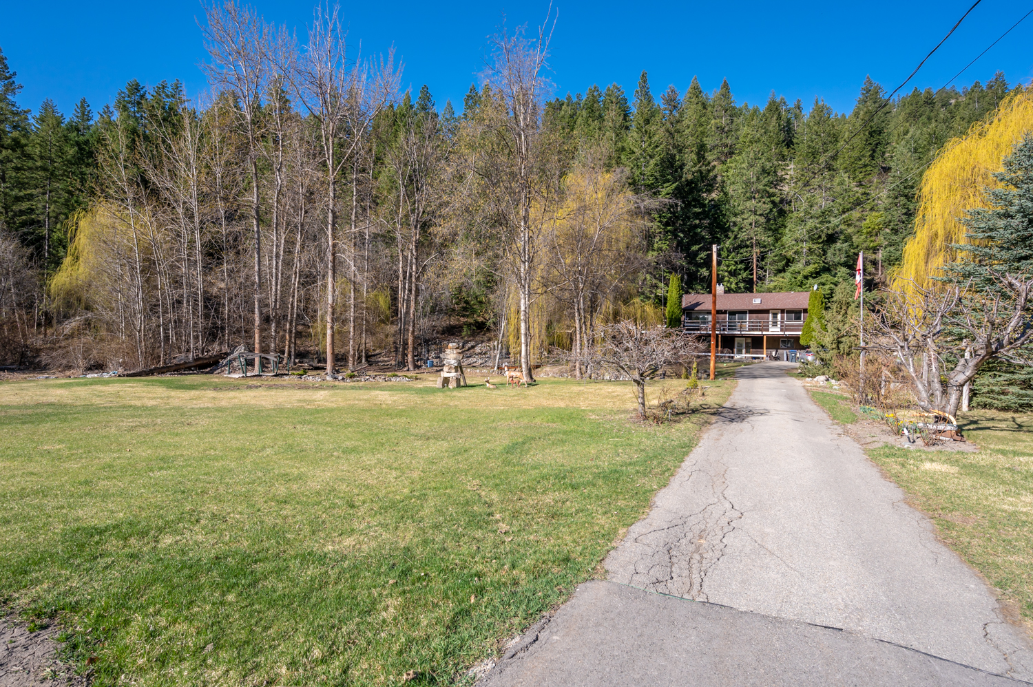 28000 Garnet Valley Road – Summerland 28000 Garnet Valley Road – Summerland