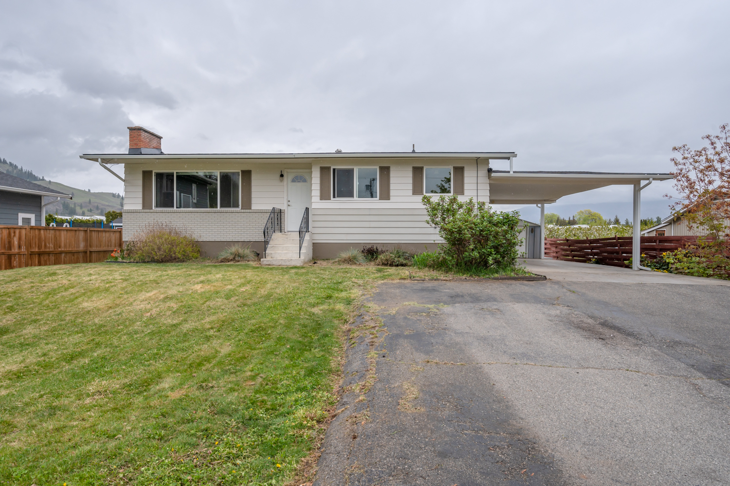 11708 Quinpool Rd – Summerland 11708 Quinpool Rd – Summerland