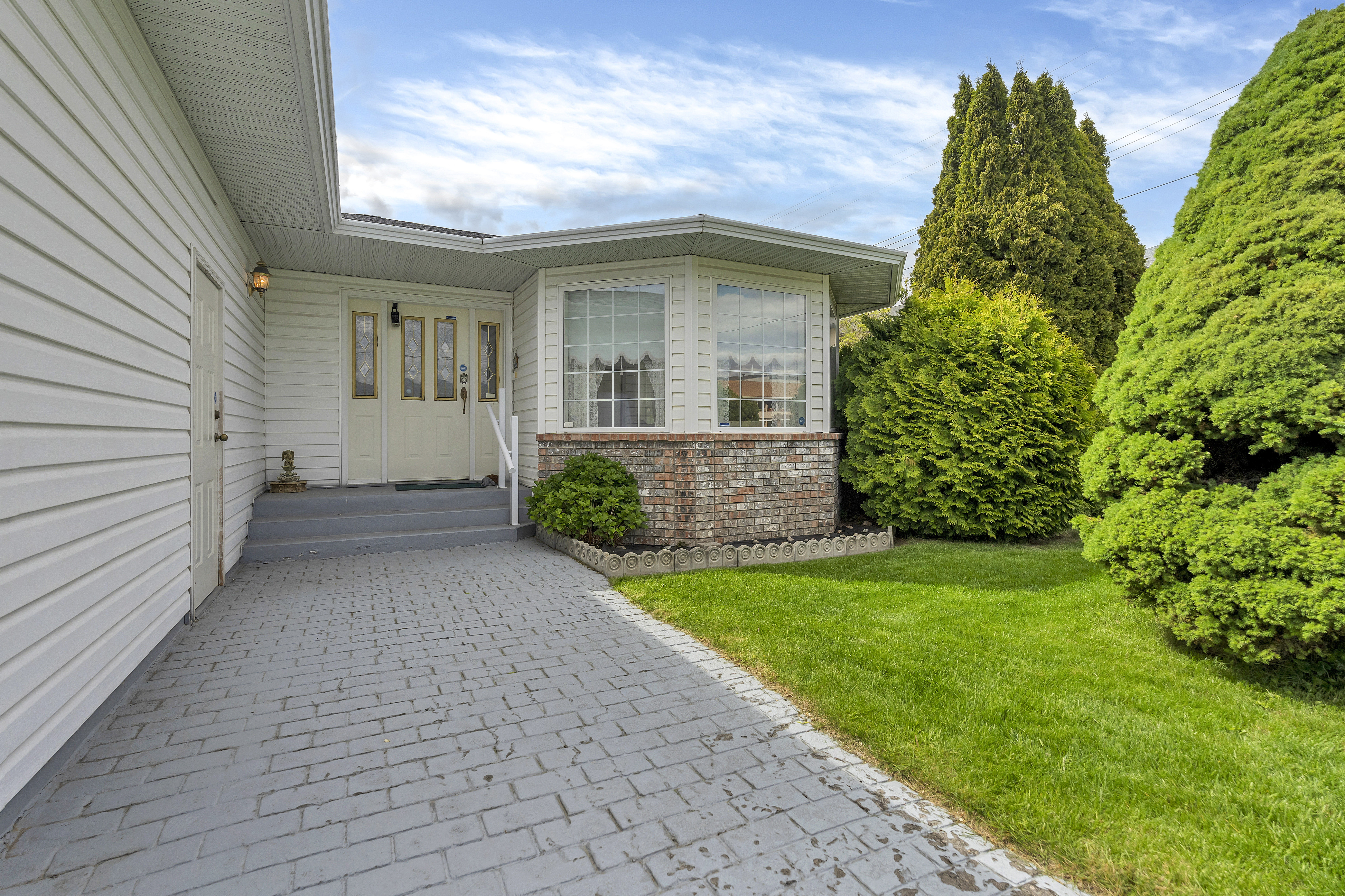 13208 Armstrong Avenue | $669,000 | MLS® 10349025 | Summerland
